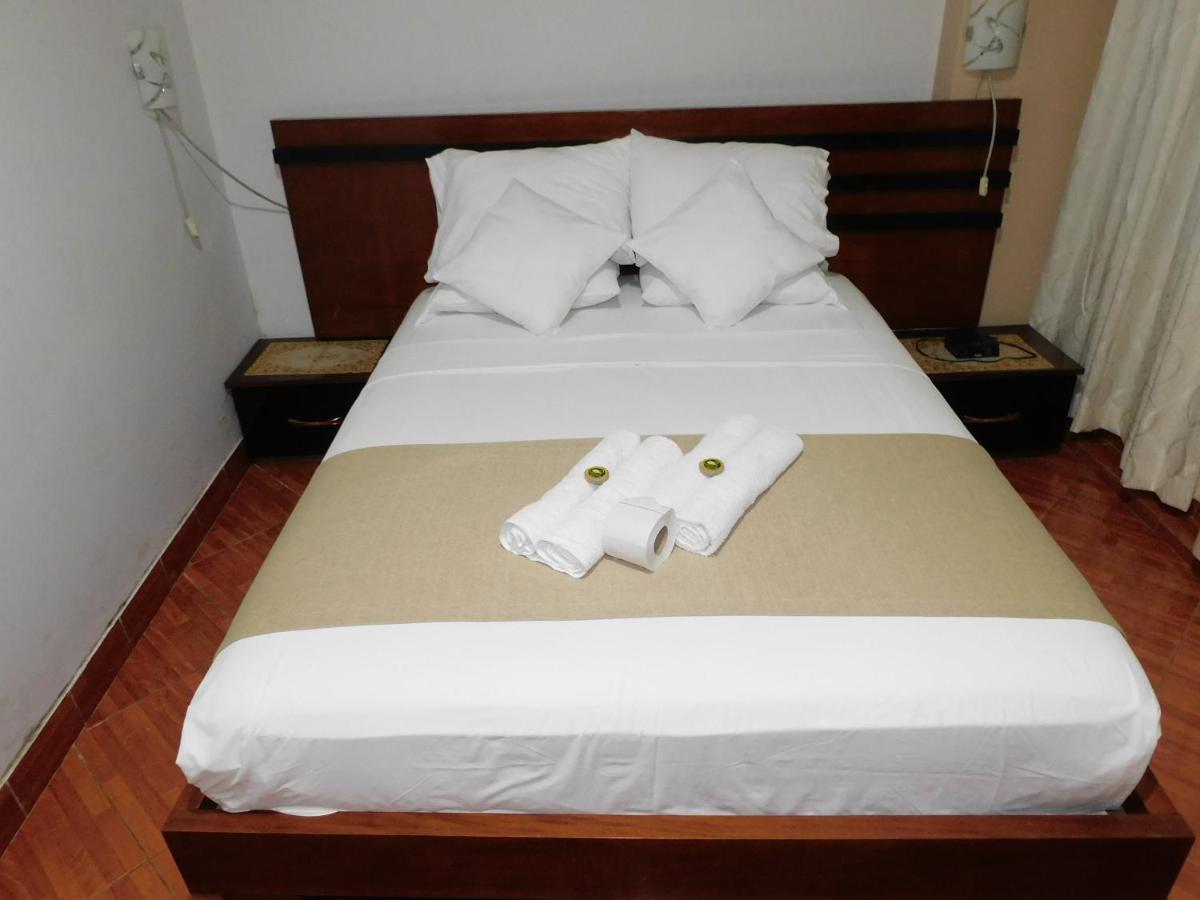 Hotel Tambopata Inn Пуерто Малдонадо Екстериор снимка