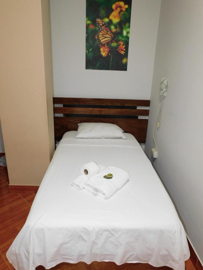 Hotel Tambopata Inn Пуерто Малдонадо Екстериор снимка
