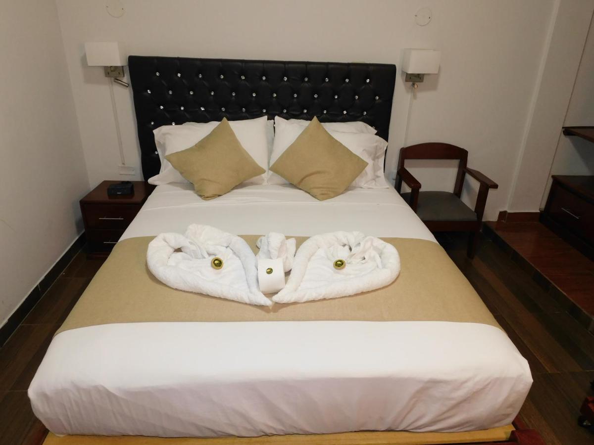 Hotel Tambopata Inn Пуерто Малдонадо Екстериор снимка